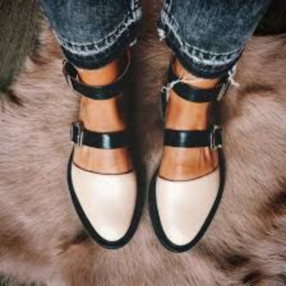 Oxford Sandal